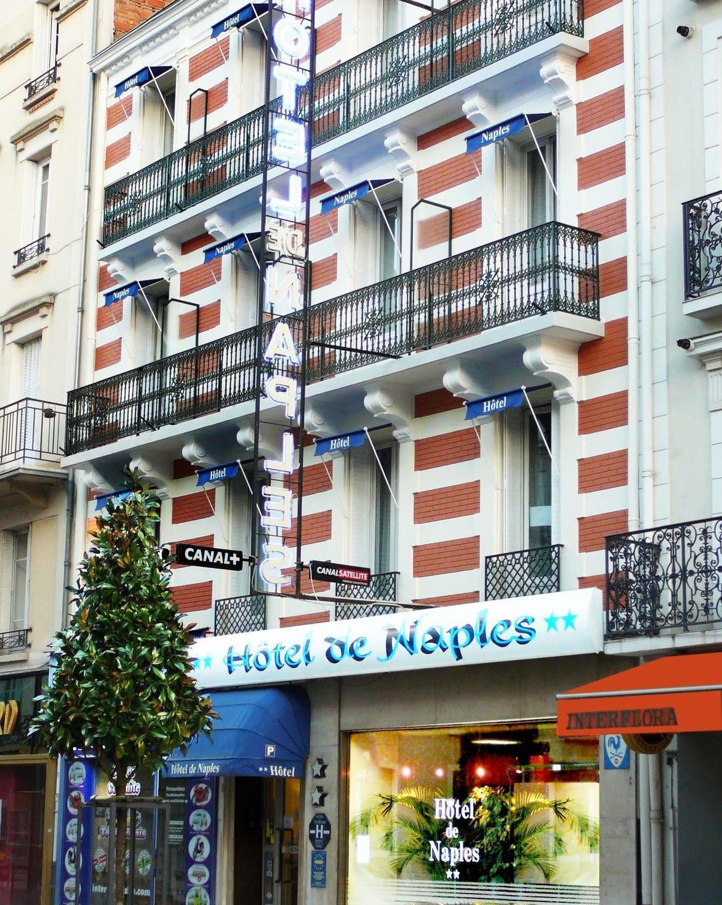 Hotel De Naples Vichy Exterior foto
